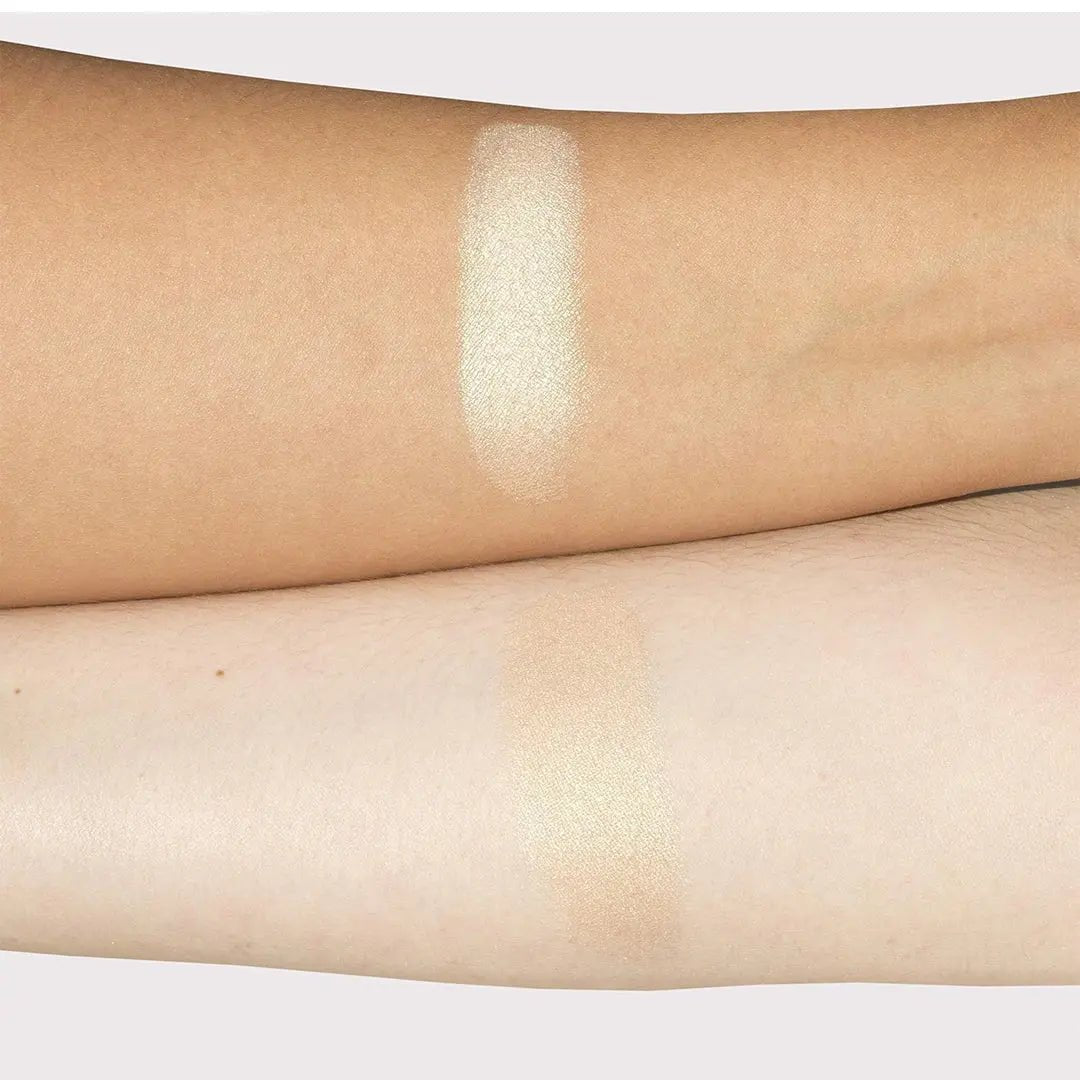 Highlighter The Balm Bonnie-Lou Manizer jasmine beuty