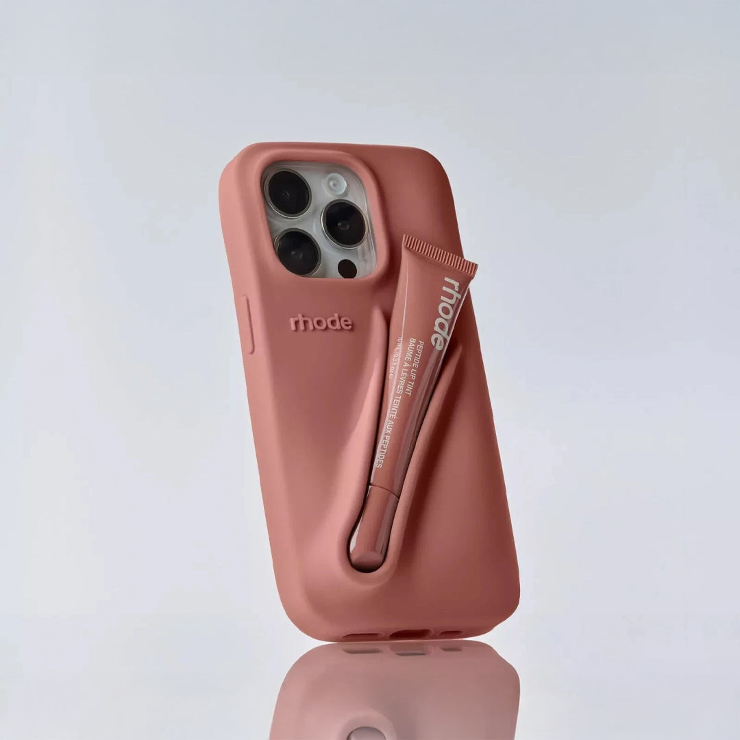 Rhode lip gloss + IPH 15 PRO Case Rose Cosmetics